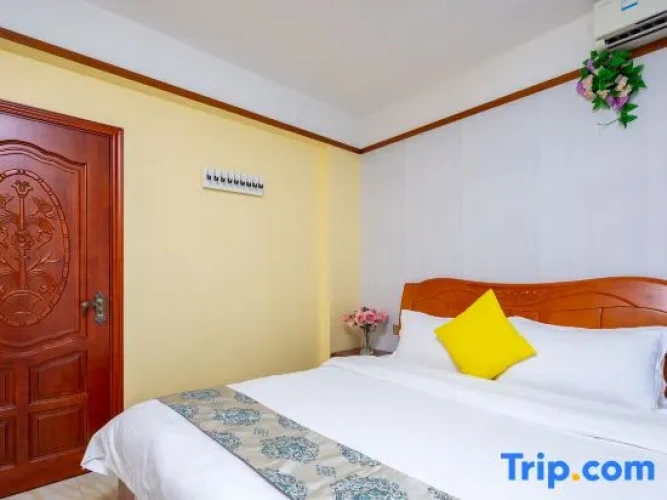 3 Bedrooms Grand Suite with balcony and with sea view