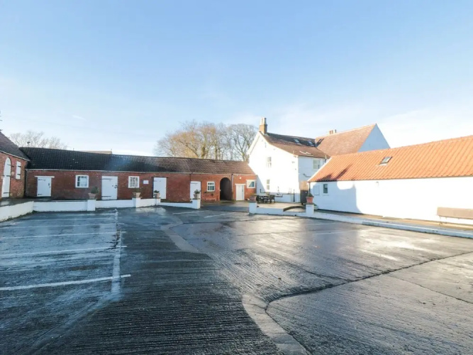 Manor Farmhouse