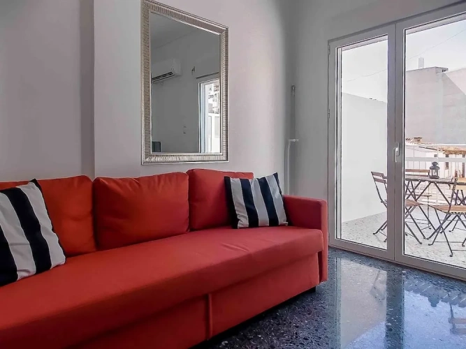 2 Bedrooms Classic Apartment