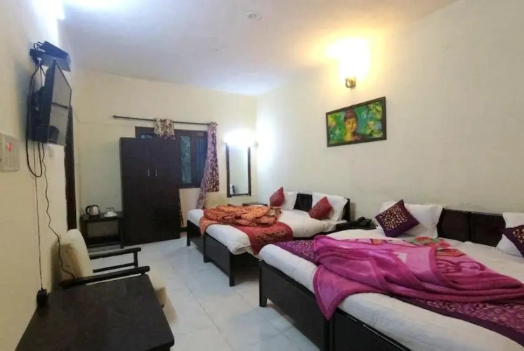 Deluxe Family room