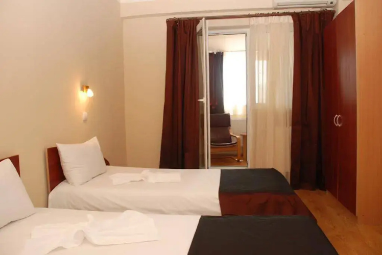 Hotel Liliacul