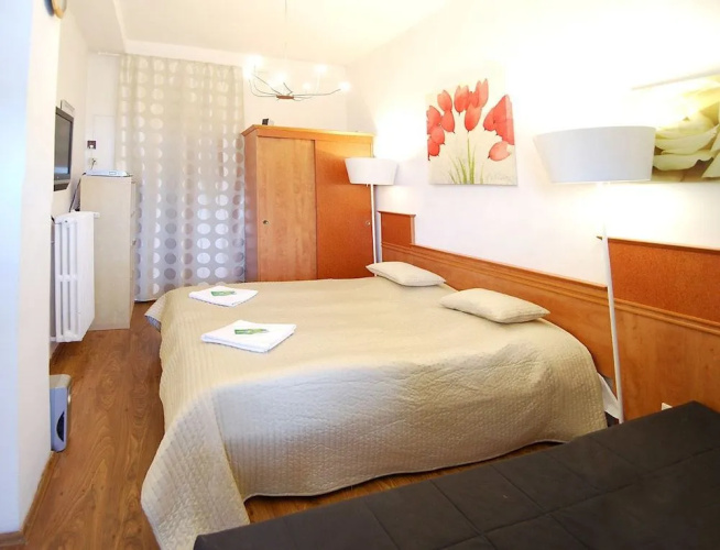 Free Zone-Hostel Praha