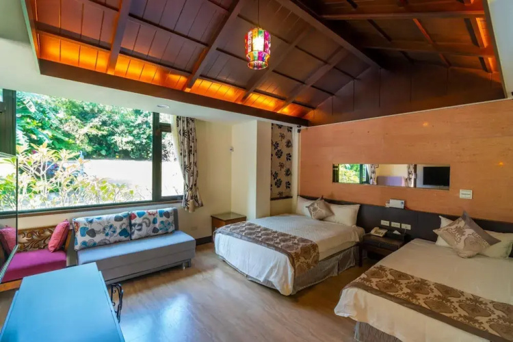 Hualien AzureVILLA B&B