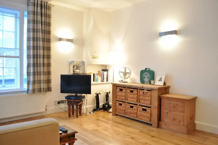 Central 1 Bedroom Flat in Farringdon