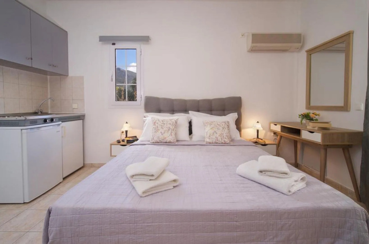 Dimitris Studios