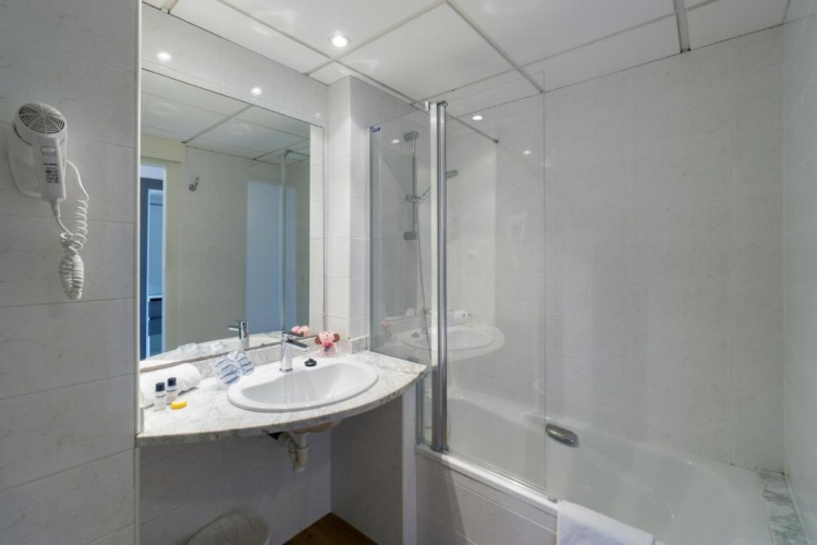 Standard Single room with balcony