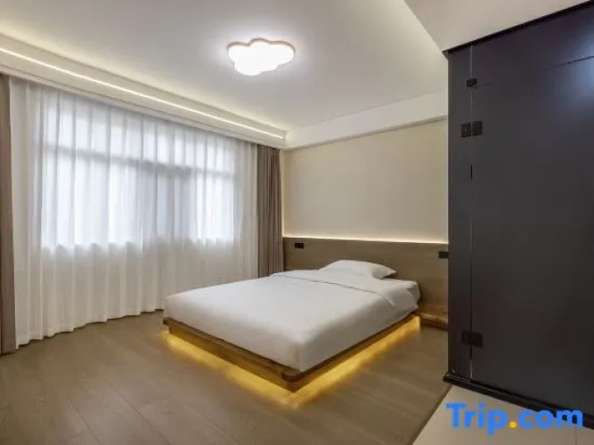 Deluxe Double Family room