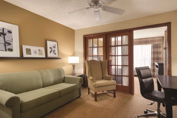 Double Suite