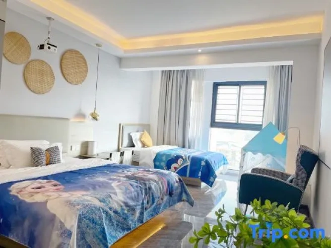 Standard Twin Family room