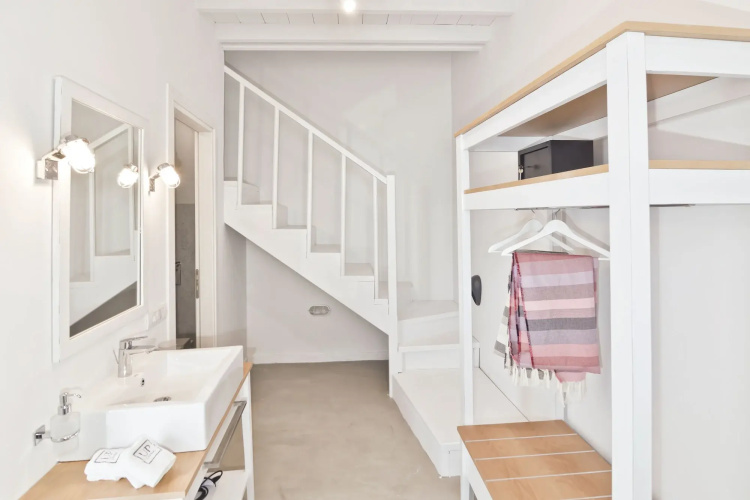 Lindos Comfy Suites