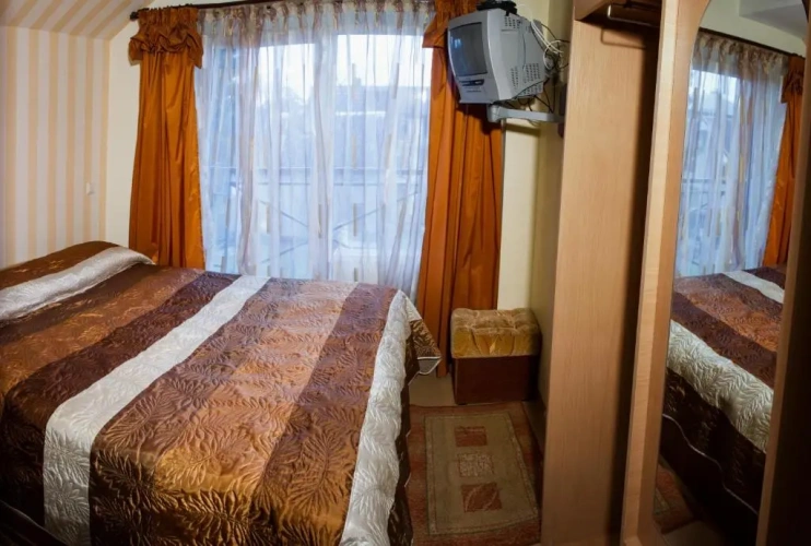 Economy Double room with balcony and with view