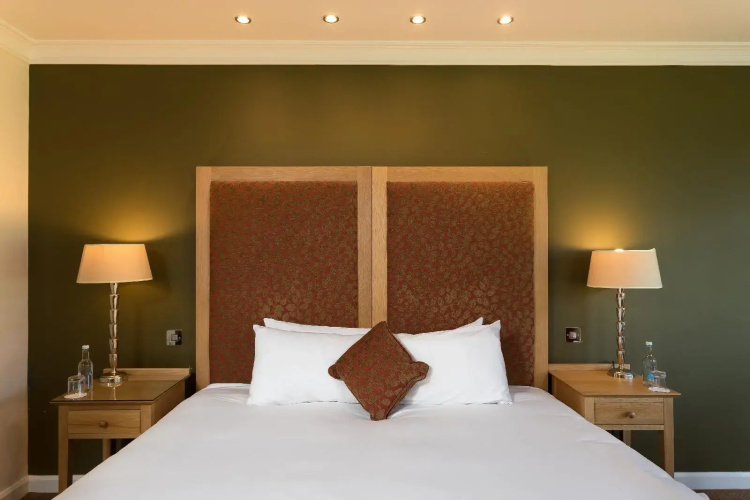 Connemara Coast Hotel