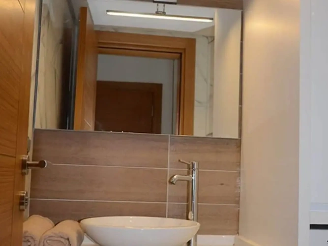 2 Bedrooms Apartment with balcony