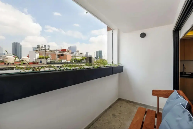 w Stylish Loft w/ Balcony in Colima