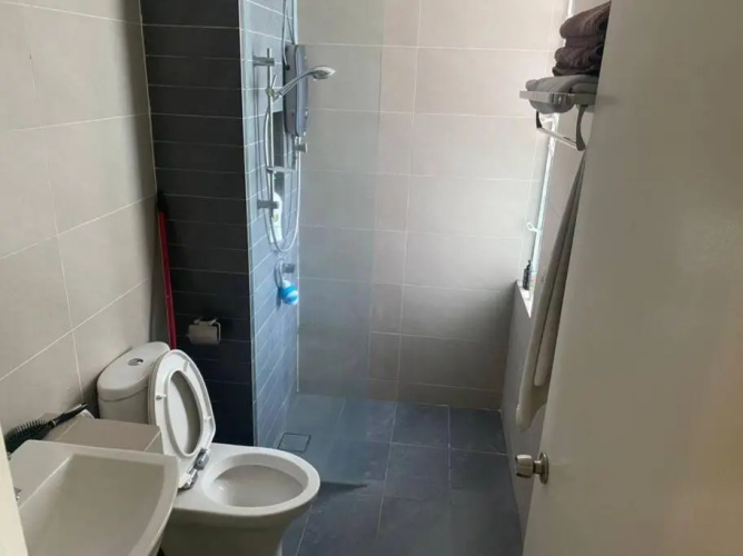 126 Larkin Studio Homestay
