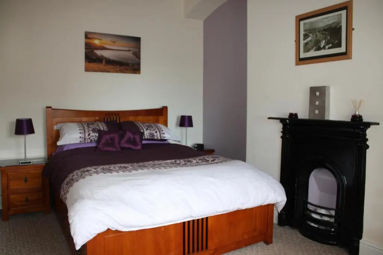 No2 Abbey View Apartment