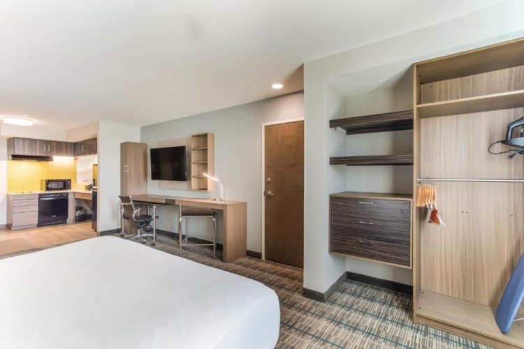 1 Bedroom Double Suite