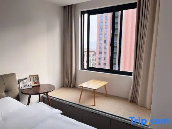 2 Bedrooms Suite