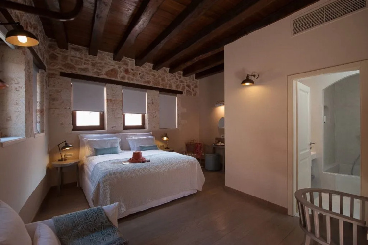 Serenissima Boutique Hotel