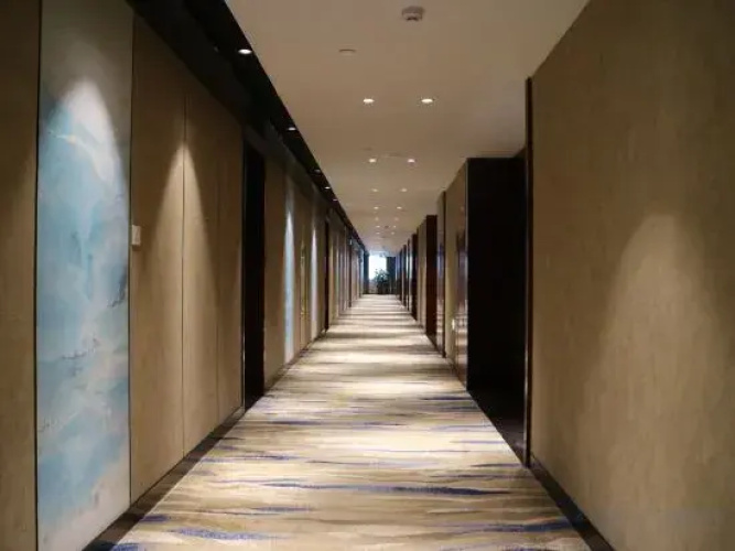 Dubai Hotel