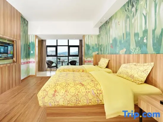 Business Double Family room with city view