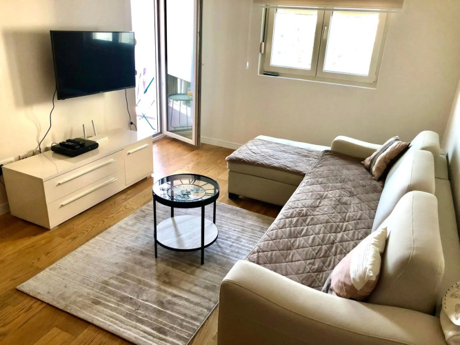 M & A Apartment Bar A 29