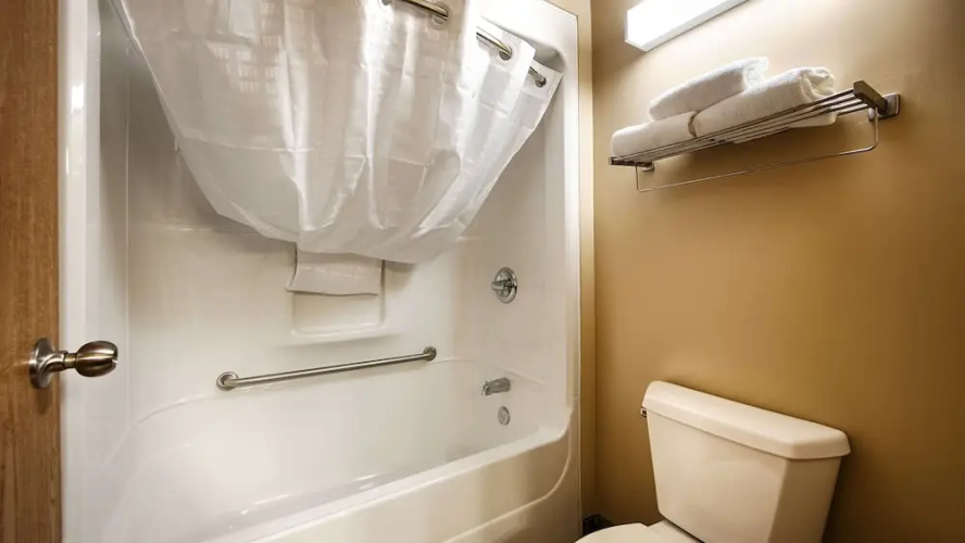 Best Western Plus Saint John Hotel & Suites
