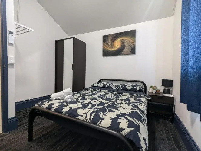 Queen Victoria Hostel