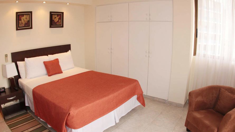 Az-Hotel & Suites