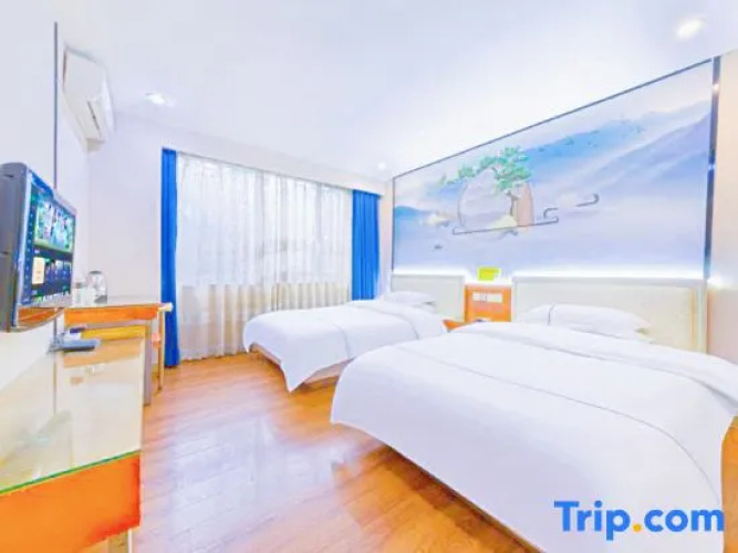 Zhenghao Business Hotel