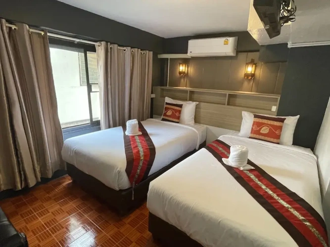Deluxe Twin room
