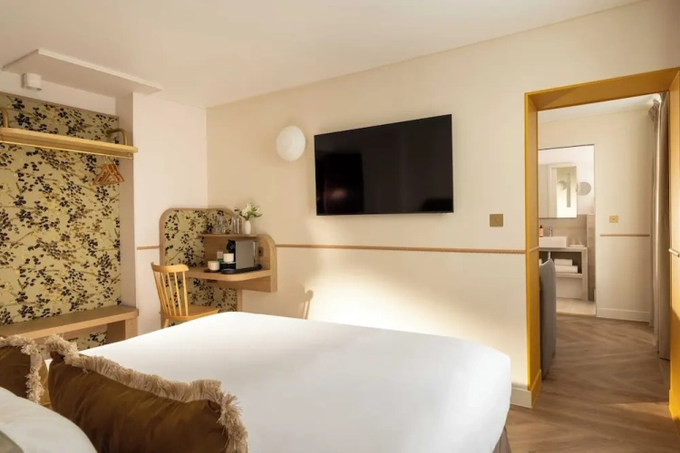 Deluxe Triple room