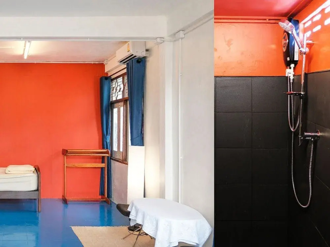 Moong Samyan Hostel and Gallery