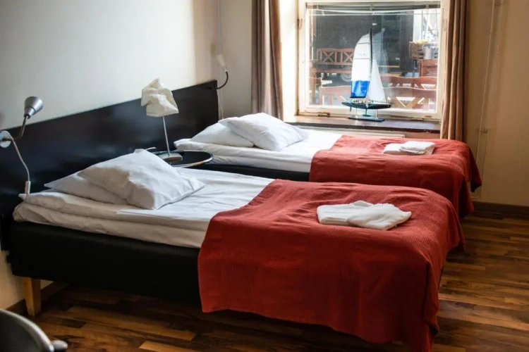 Twin room
