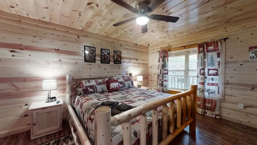 Moonlight Woods - 2 Br Cabin
