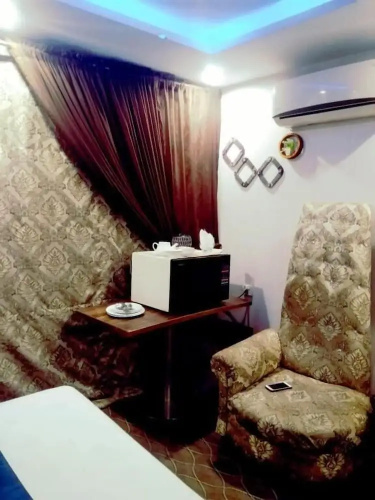 Royal suites Hotel