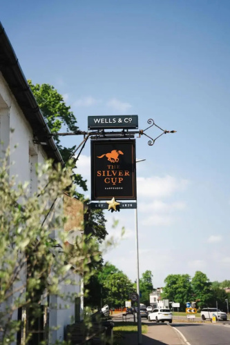 The Silver Cup - Inn