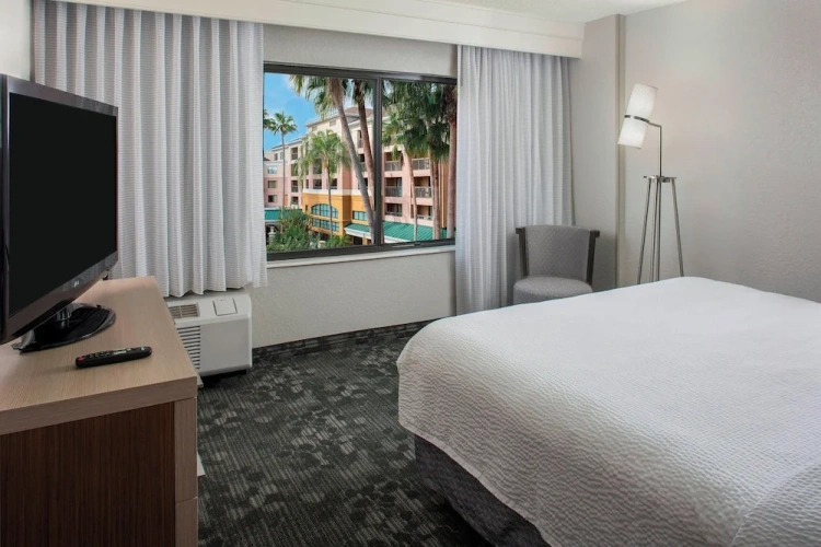 1 Bedroom Suite with balcony