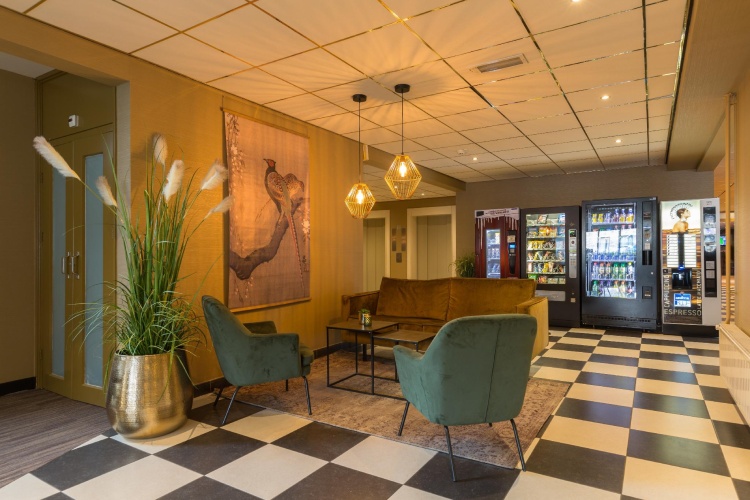 New West Inn photo 13