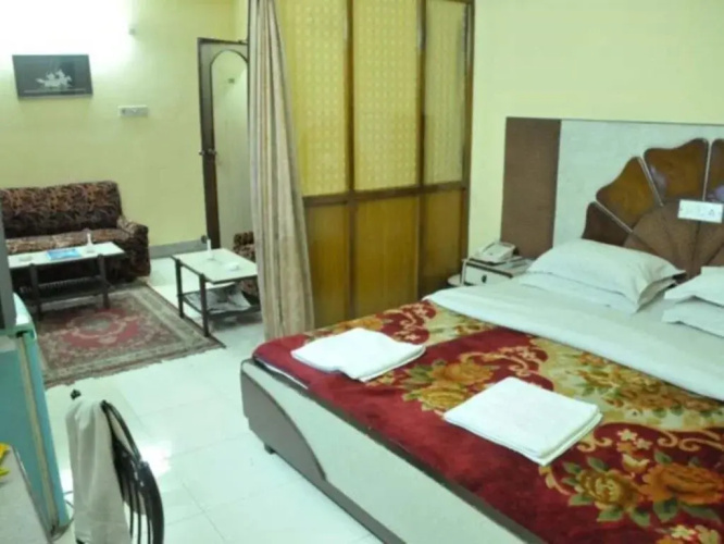 Hotel Heera