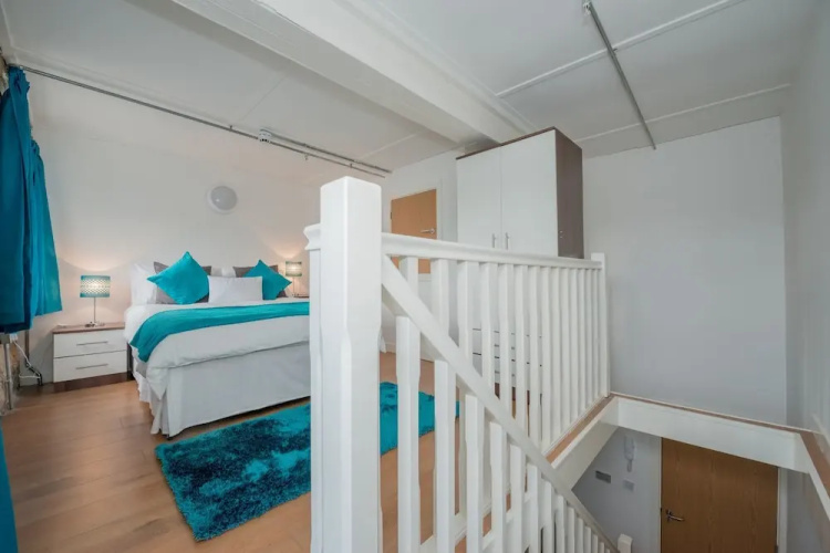 Kirkstall Bridge Apartments - 22
