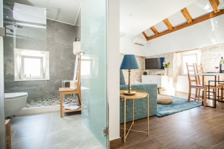 Townhouse Lucia
