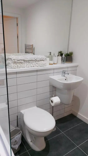 Charming 1-bed Villa in Liverpool