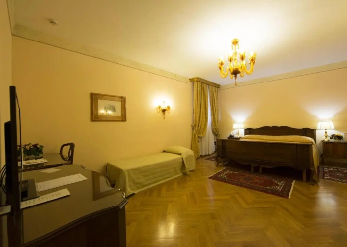 Deluxe Triple room