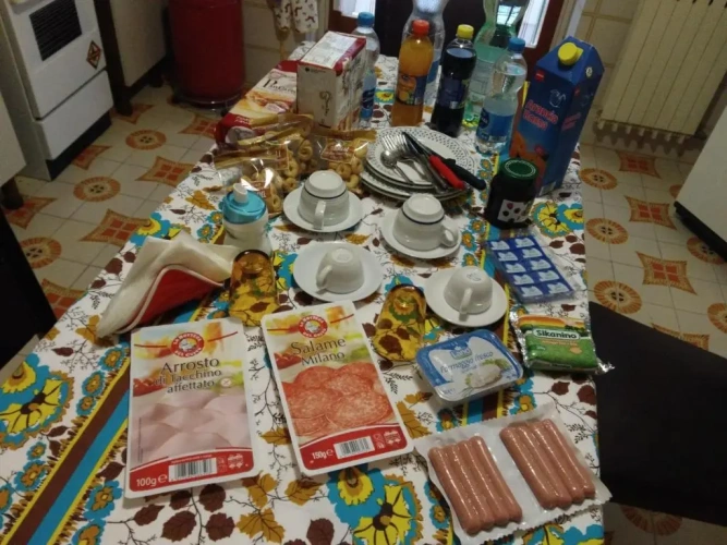 Standard Triple room