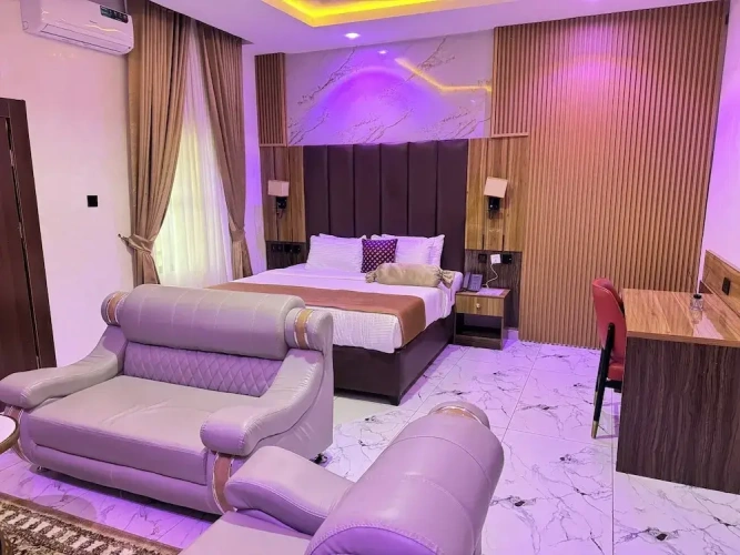 Suite
