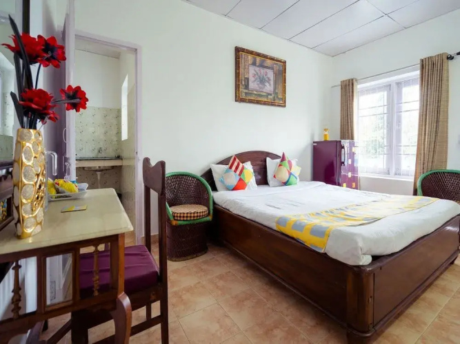 Oak Cottage by OYO Rooms