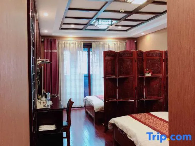 Zhuxing Yaju Hostel