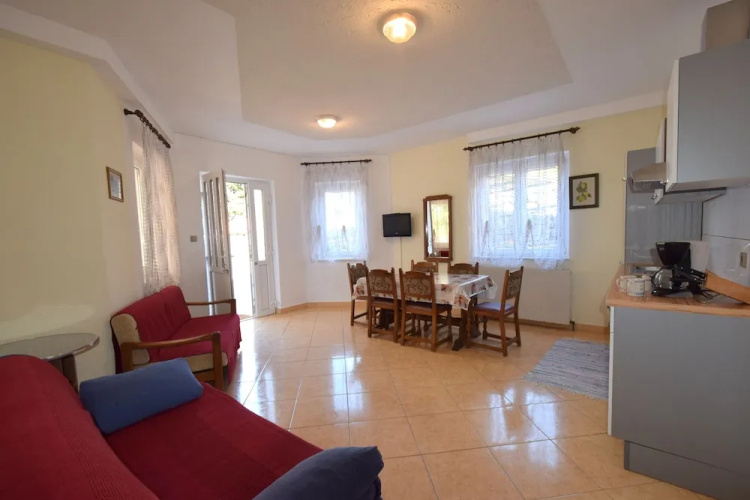 Apartments Frane