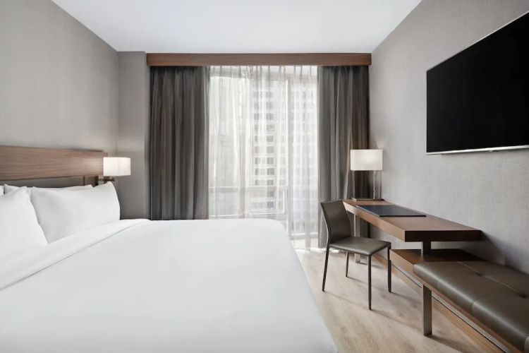 AC Hotel Columbus Downtown